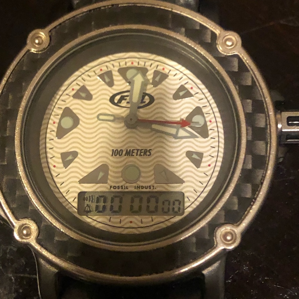 Fsl Watch Good Working Condition - image 4